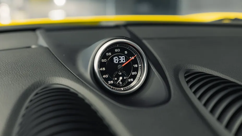 PORSCHE Cayman 718 Cayman GPF PDK