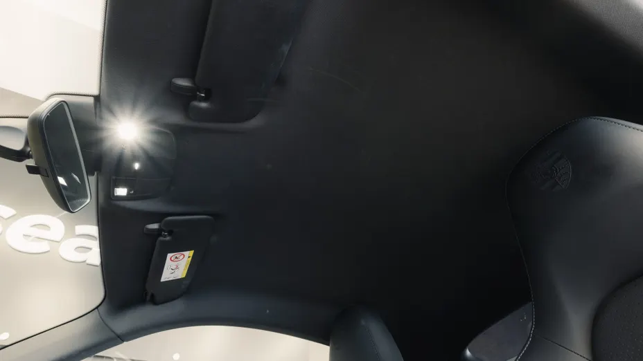 PORSCHE Cayman 718 Cayman GPF PDK