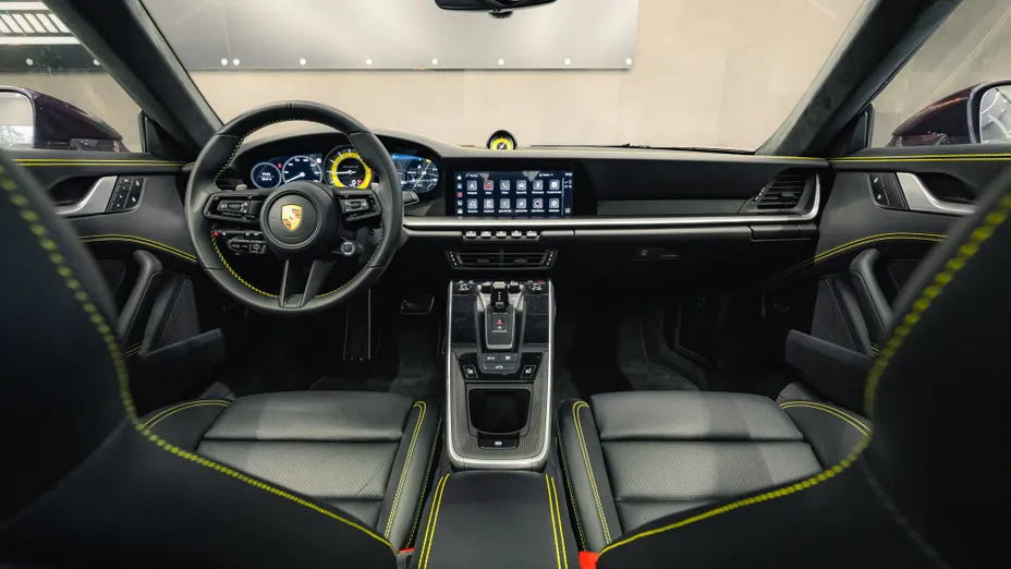 PORSCHE 911 911 Turbo S