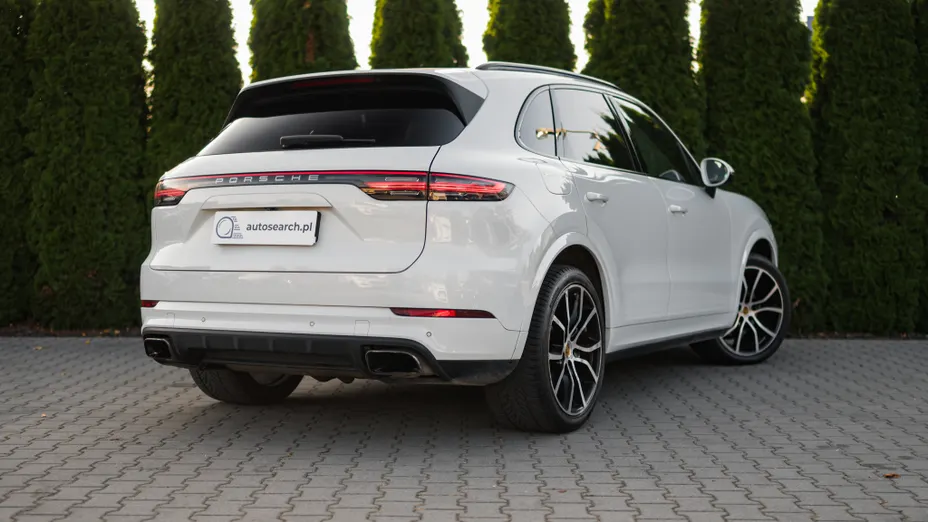 PORSCHE Cayenne Cayenne