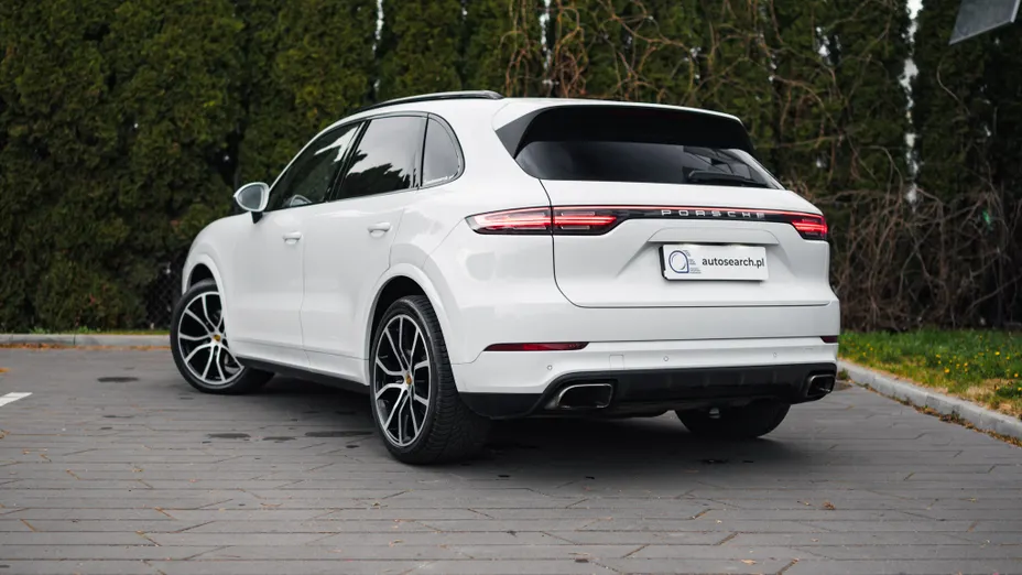 PORSCHE Cayenne Cayenne