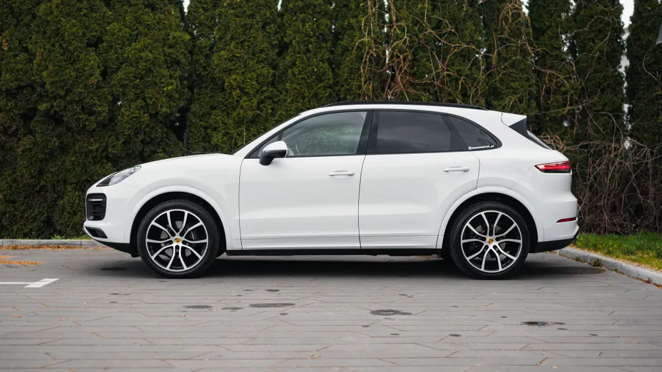 PORSCHE Cayenne Cayenne