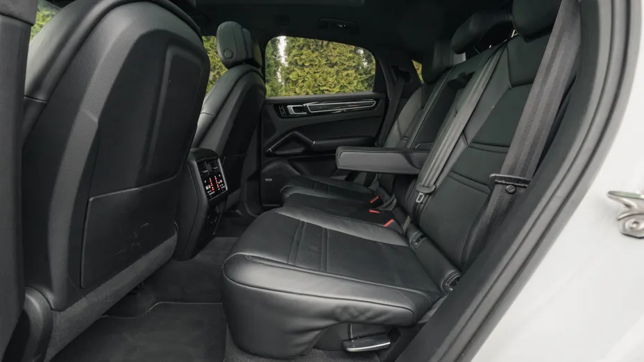 PORSCHE Cayenne Cayenne Coupe