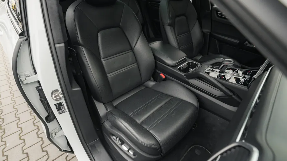 PORSCHE Cayenne Cayenne Coupe