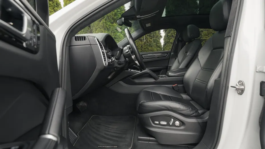 PORSCHE Cayenne Cayenne Coupe