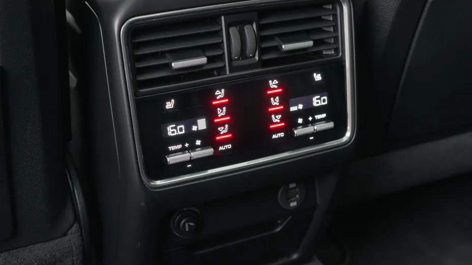 PORSCHE Cayenne Cayenne Coupe