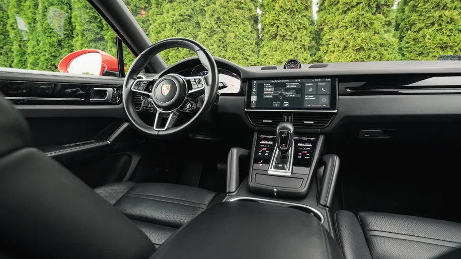 PORSCHE Cayenne Cayenne Coupe