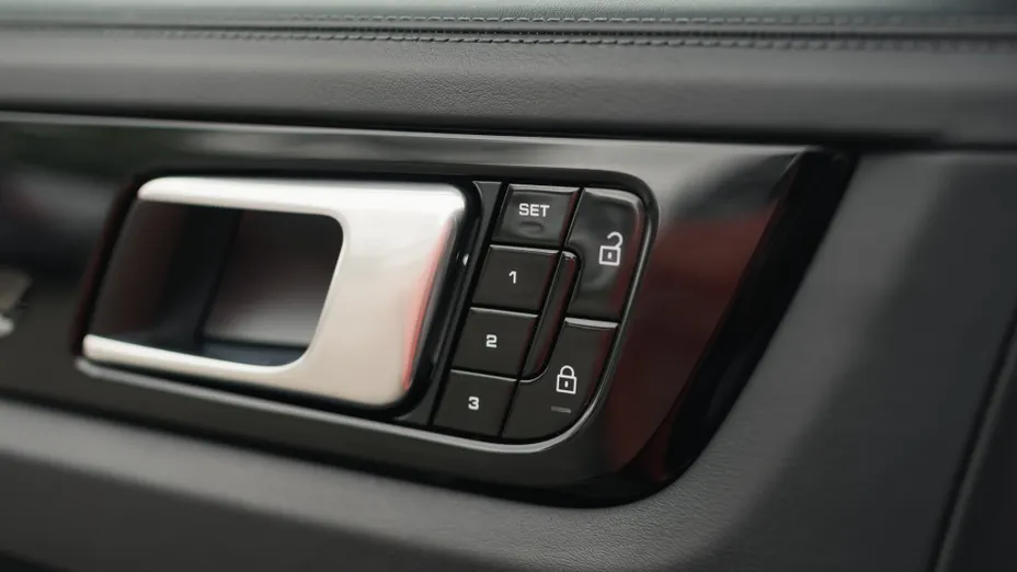 PORSCHE Cayenne Cayenne Coupe