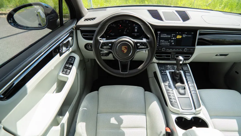 PORSCHE Macan Macan