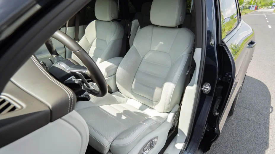 PORSCHE Macan Macan