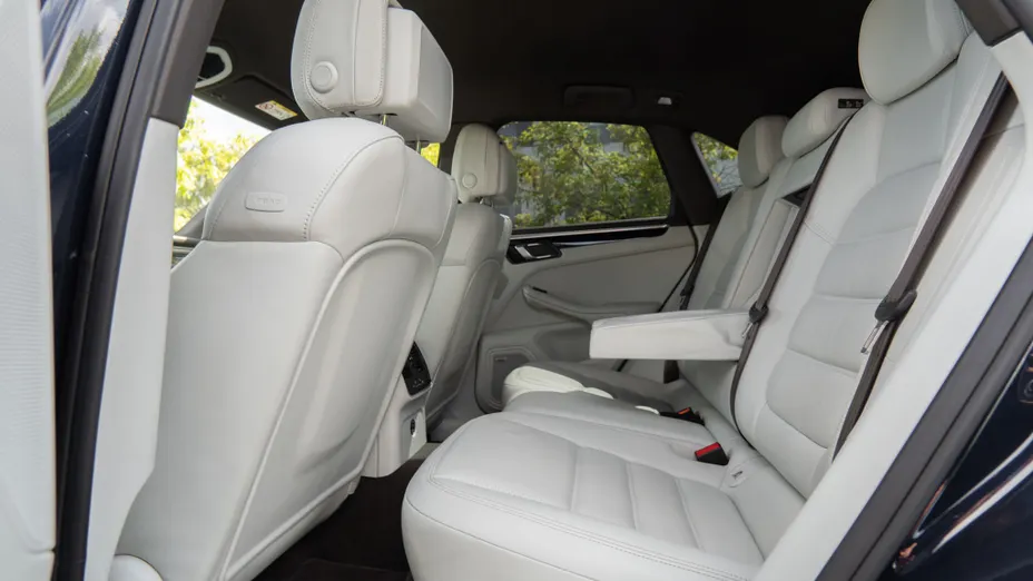 PORSCHE Macan Macan