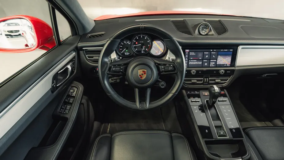 PORSCHE Macan Macan