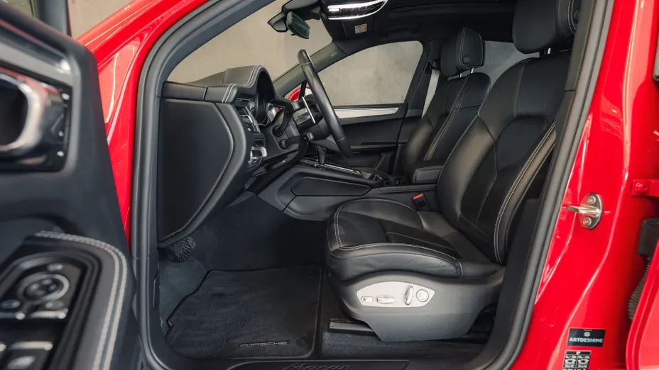 PORSCHE Macan Macan