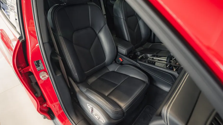 PORSCHE Macan Macan