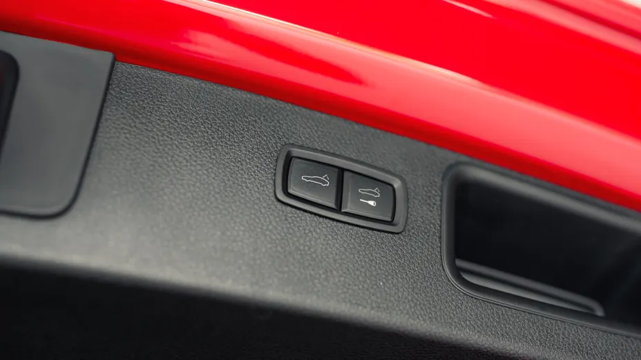 PORSCHE Macan Macan