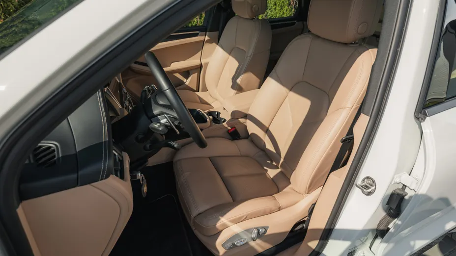 PORSCHE Macan Macan