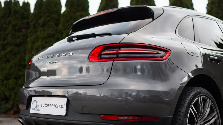PORSCHE Macan Macan