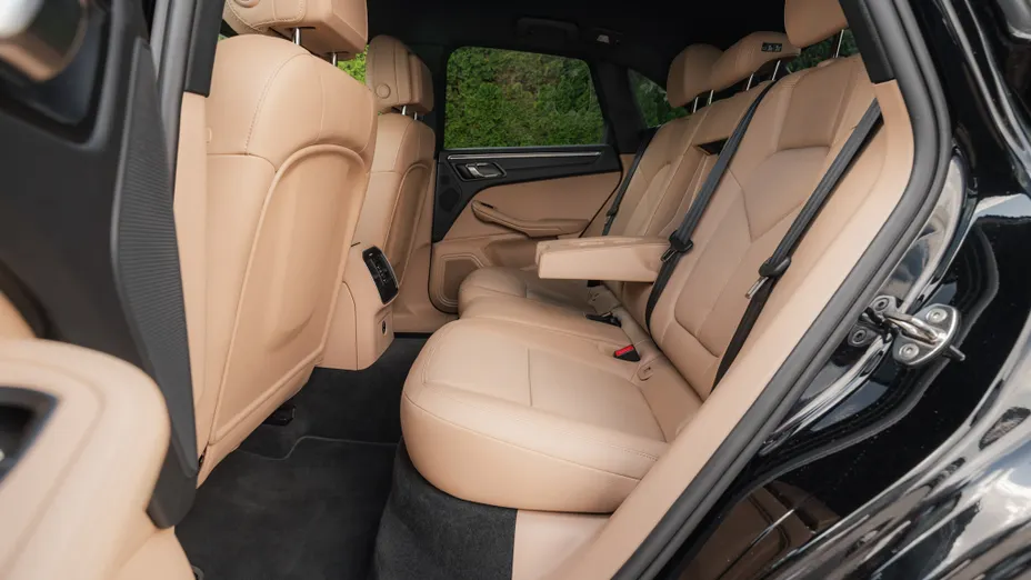 PORSCHE Macan Macan