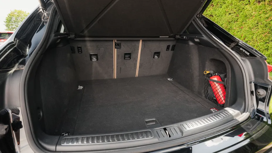 PORSCHE Macan Macan