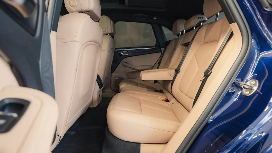 PORSCHE Macan Macan