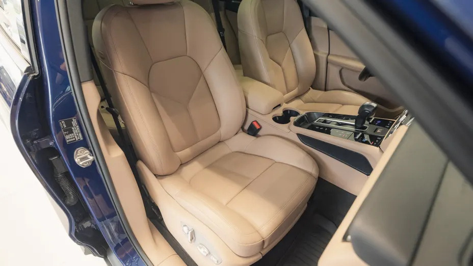PORSCHE Macan Macan