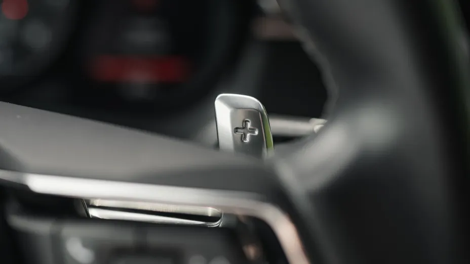 PORSCHE Macan Macan