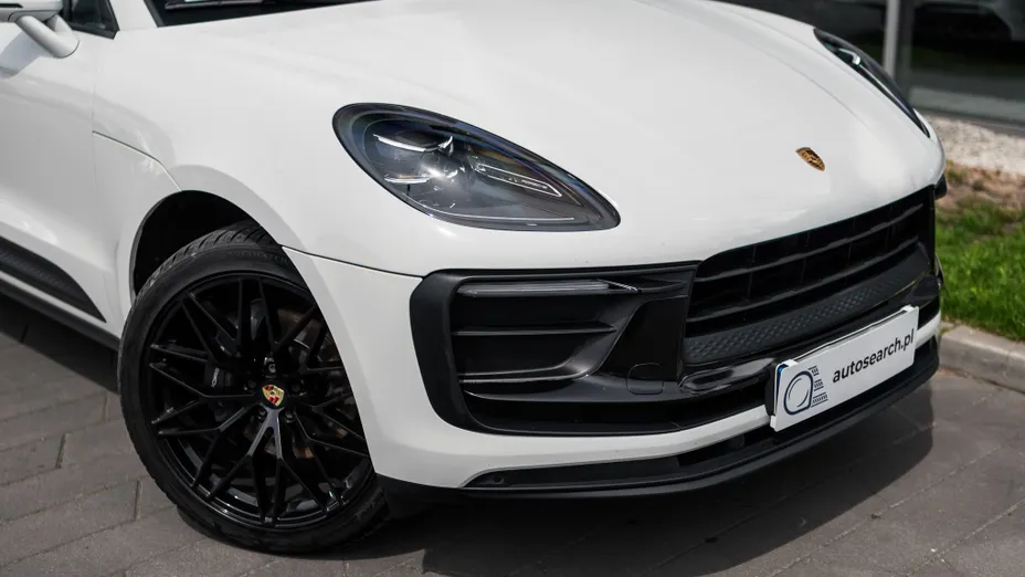 PORSCHE Macan Macan