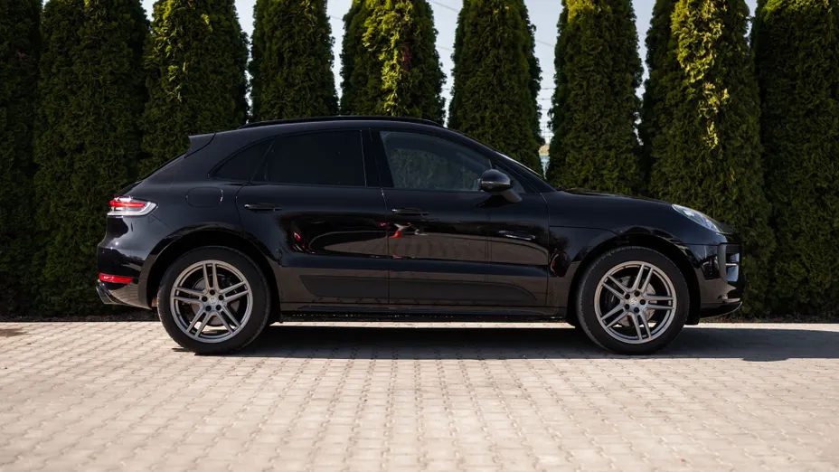 PORSCHE Macan Macan