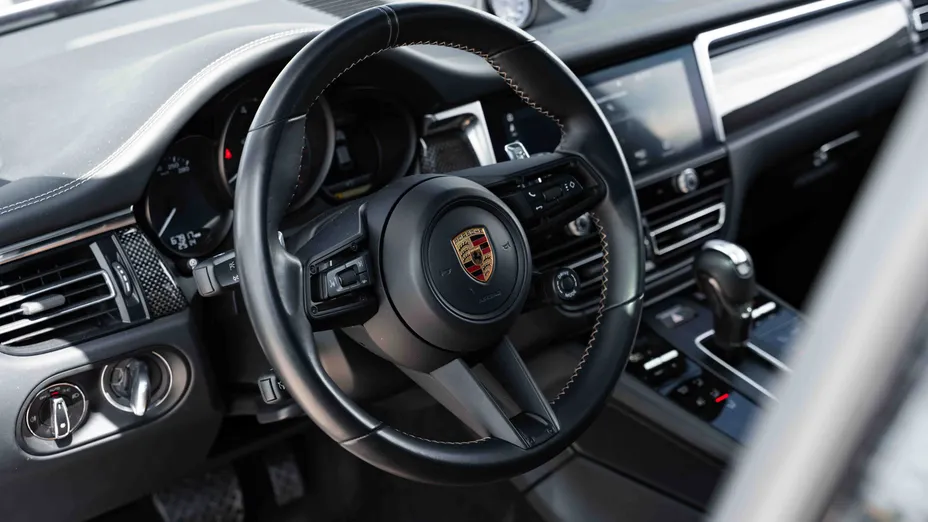 PORSCHE Macan Macan GTS