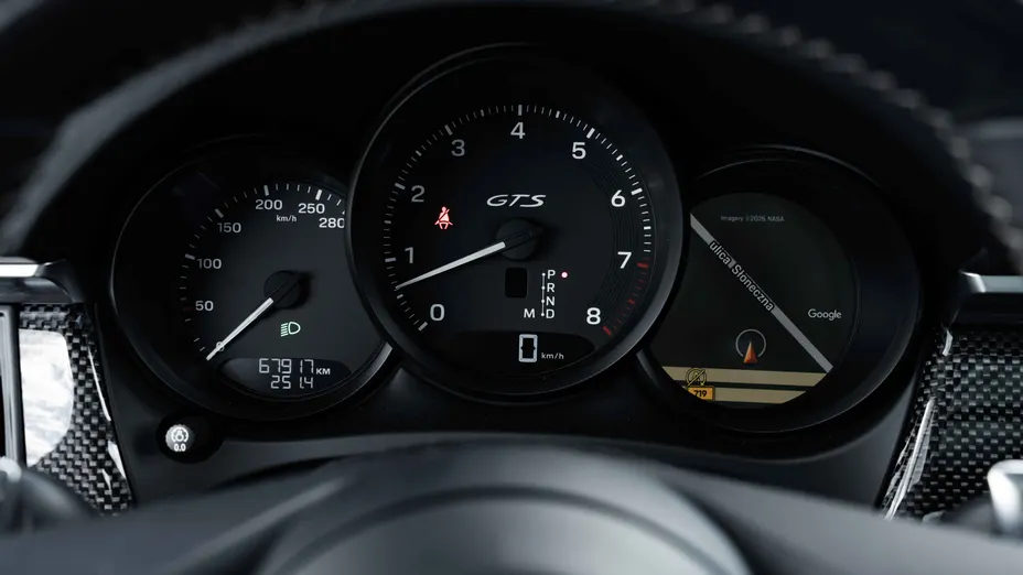PORSCHE Macan Macan GTS