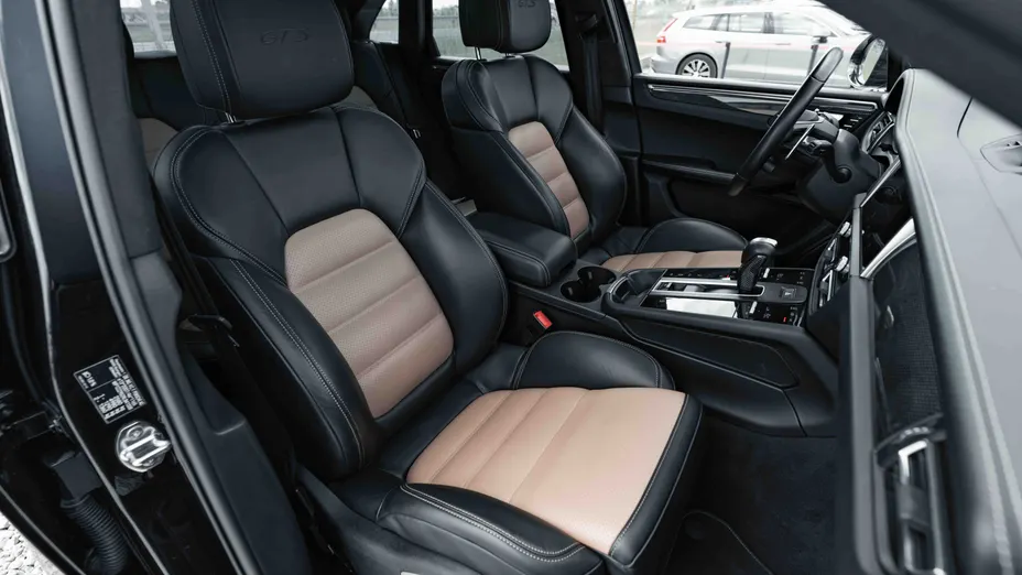 PORSCHE Macan Macan GTS