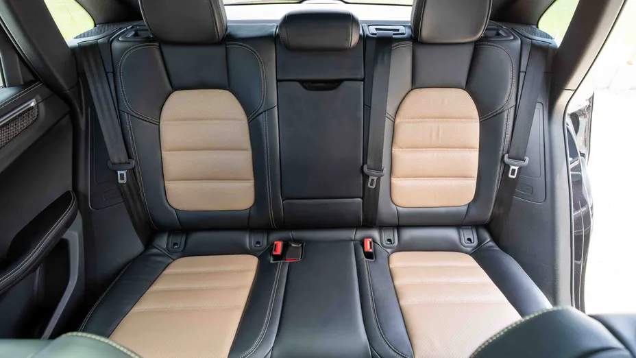 PORSCHE Macan Macan GTS