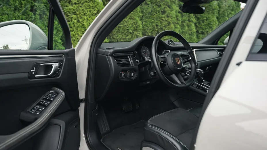 PORSCHE Macan Macan GTS