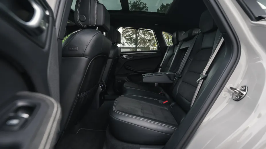 PORSCHE Macan Macan GTS