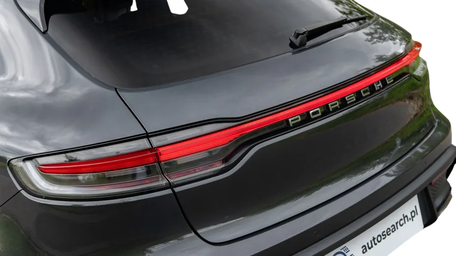 PORSCHE Macan Macan
