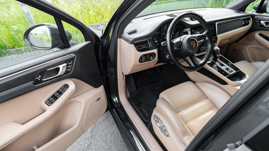 PORSCHE Macan Macan