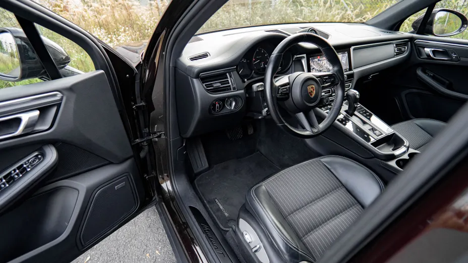 PORSCHE Macan Macan T