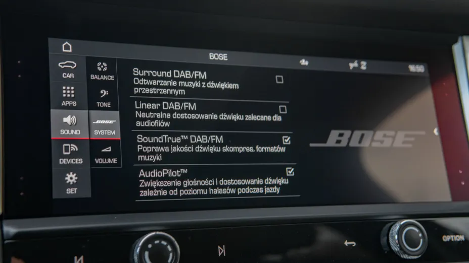 PORSCHE Macan Macan T