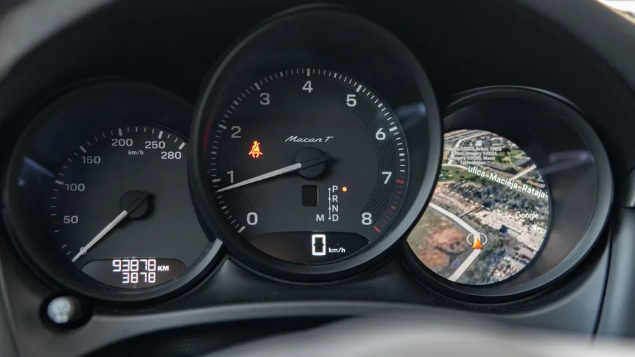 PORSCHE Macan Macan T