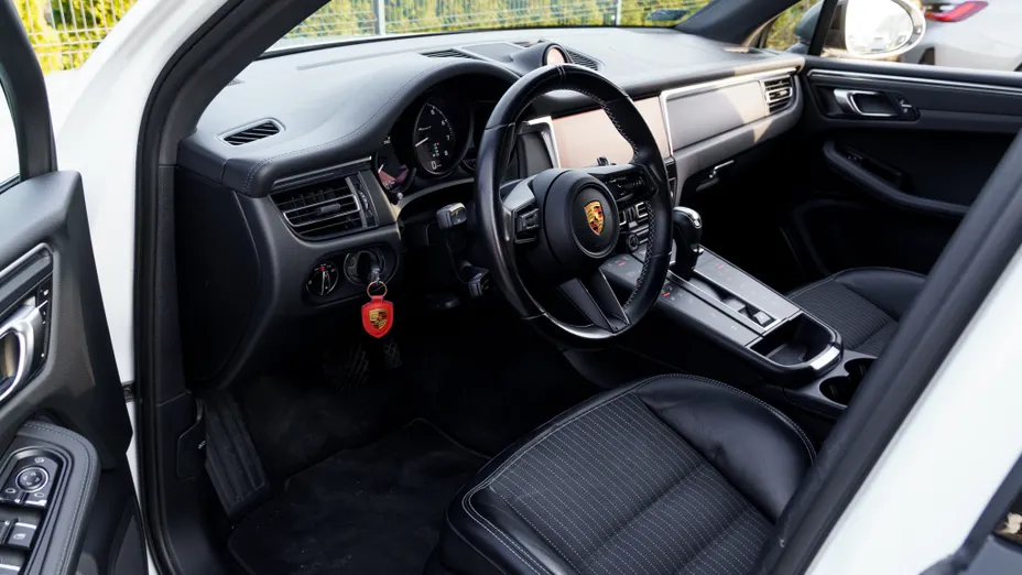 PORSCHE Macan Macan T