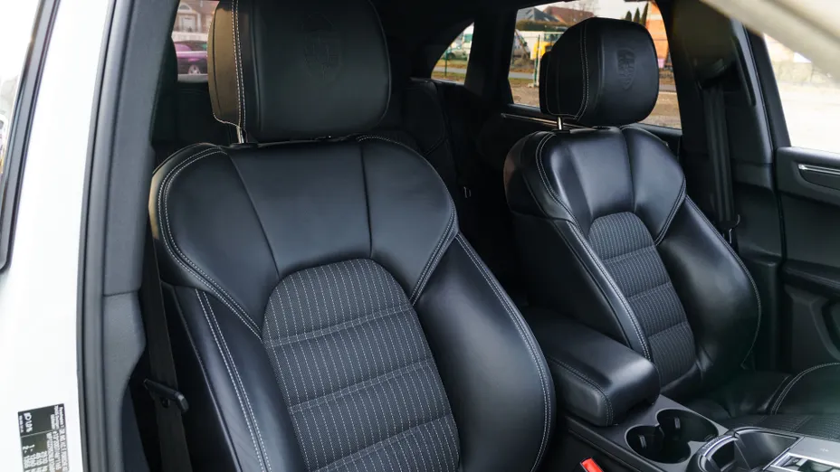 PORSCHE Macan Macan T