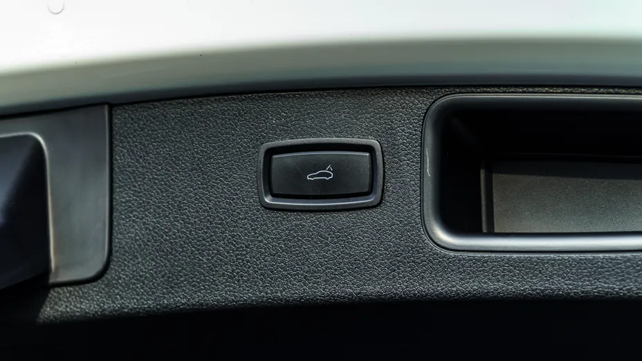 PORSCHE Macan Macan T