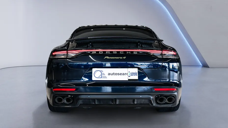 PORSCHE Panamera Panamera 4 E-Hybrid Sport Turismo Platinum Edition