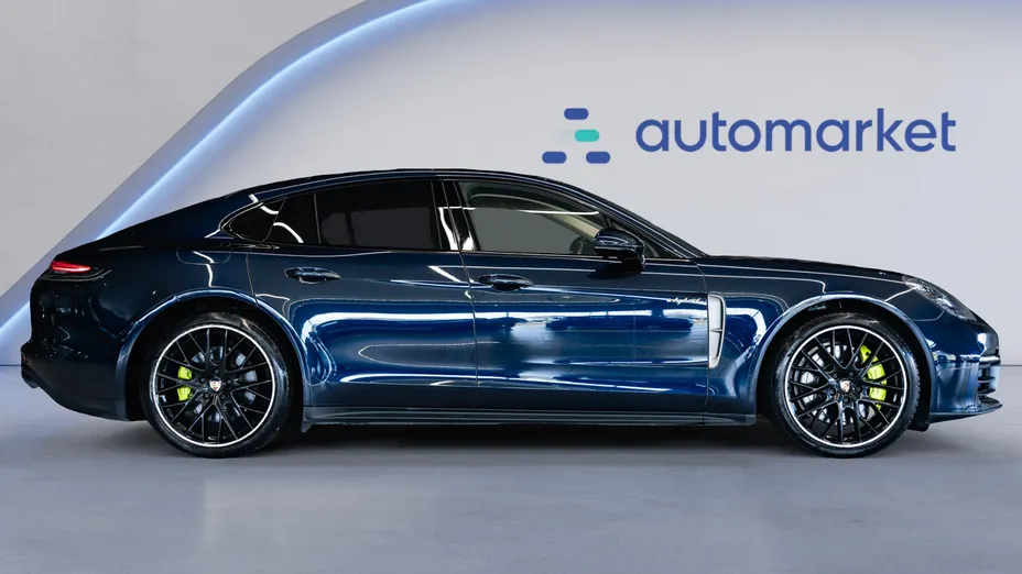 PORSCHE Panamera Panamera 4 E-Hybrid Sport Turismo Platinum Edition