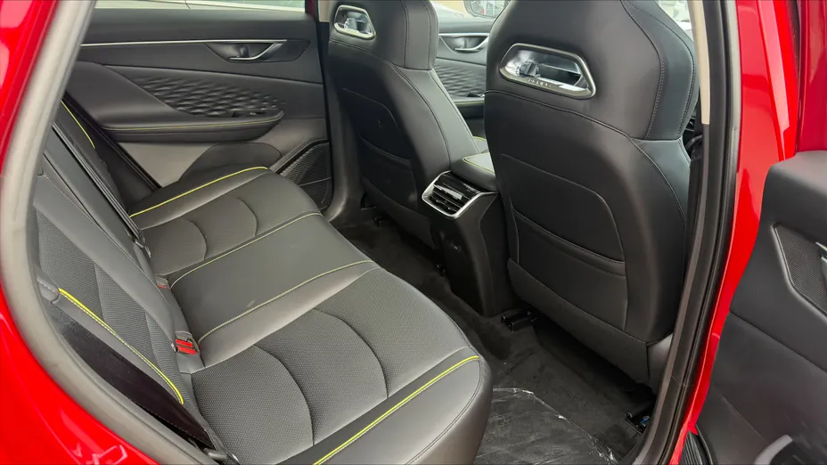 BAIC Beijing 5 Beijing 5 1.5T Luxury DCT