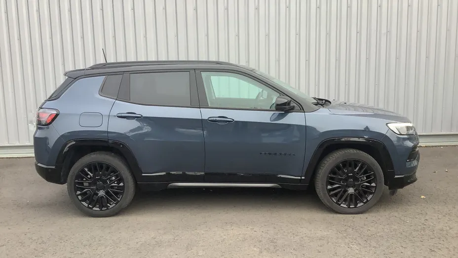 JEEP Compass -