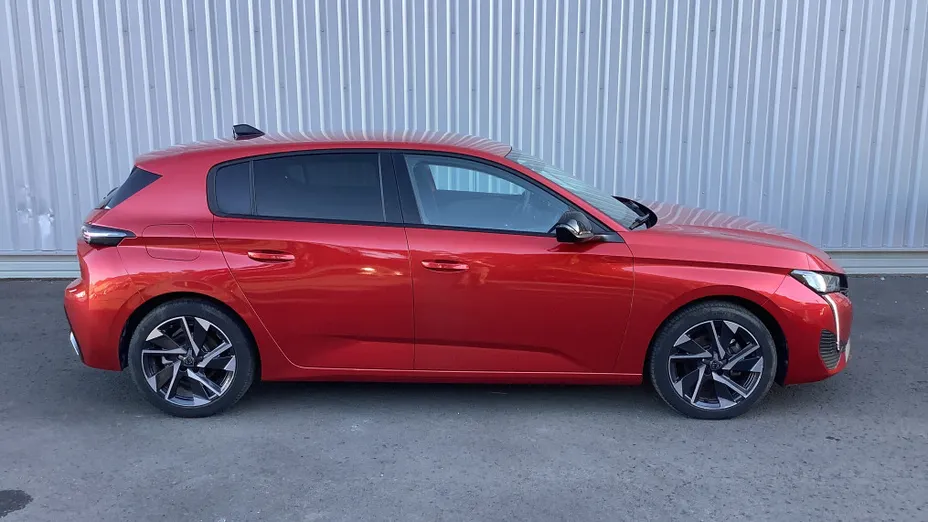 PEUGEOT 308 -