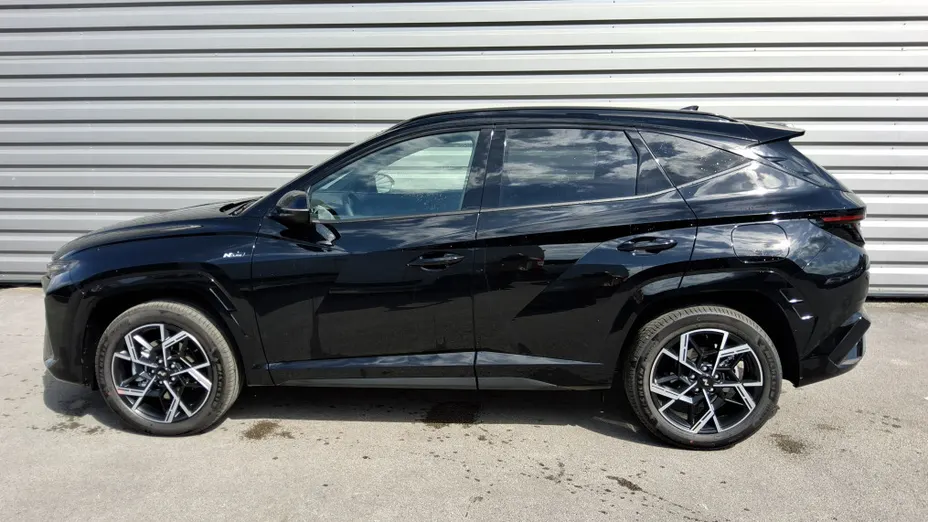 HYUNDAI Tucson -