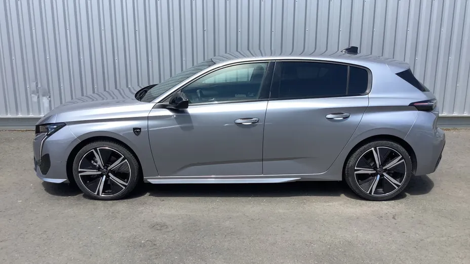 PEUGEOT 308 -