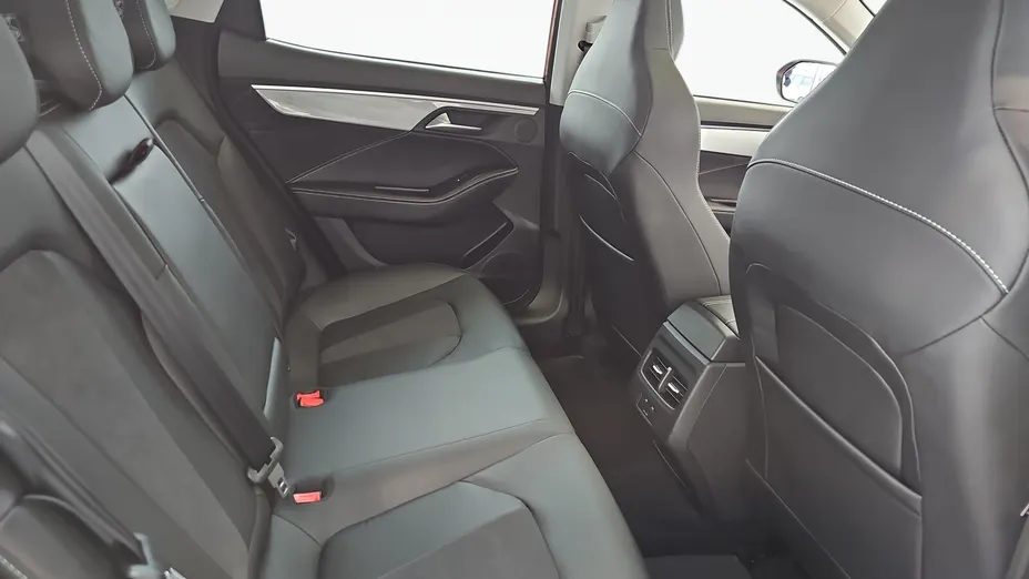 JAC J7 J7 Plus CVT